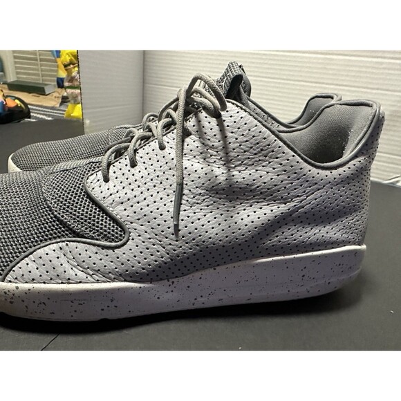 Nike Air Jordan Eclipse Gray Basketball Trainers Youth Size 12 - Picture 10 of 14